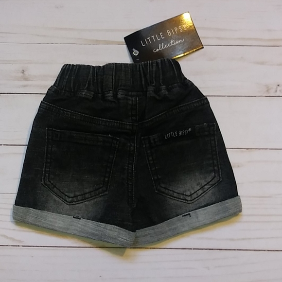 3-6month Little Bipsy jean shorts - Picture 2 of 3